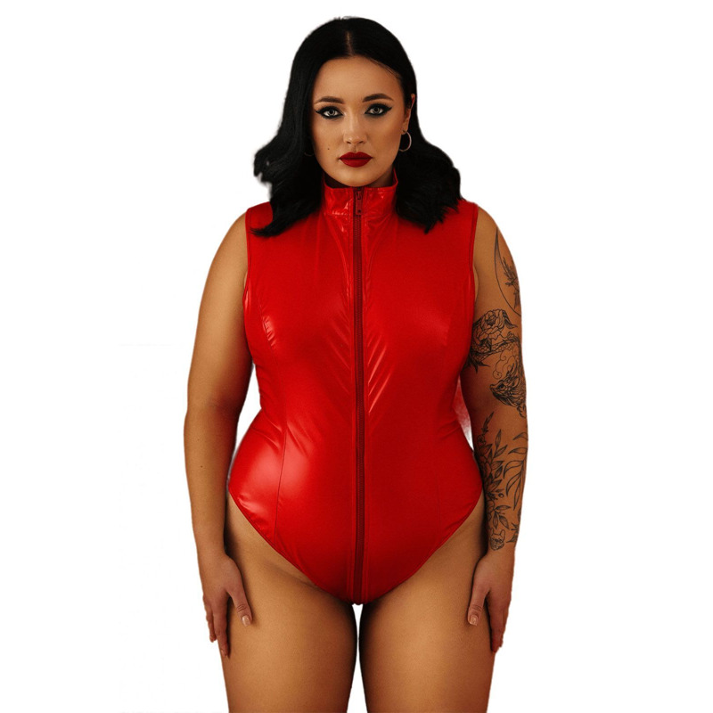 Лакированный комбидресс красный “Дерзкая Стелла” XXL, молния на все тело Лакированный комбидресс красный “Дерзкая Стелла” XXL, молния на все тело