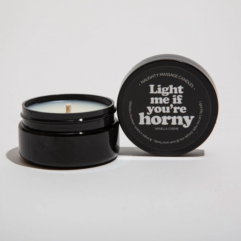 Массажная свеча мини с ароматом ванильного крема Light Me if You're Horny 50g Массажная свеча мини с ароматом ванильного крема Light Me if You're Horny 50g