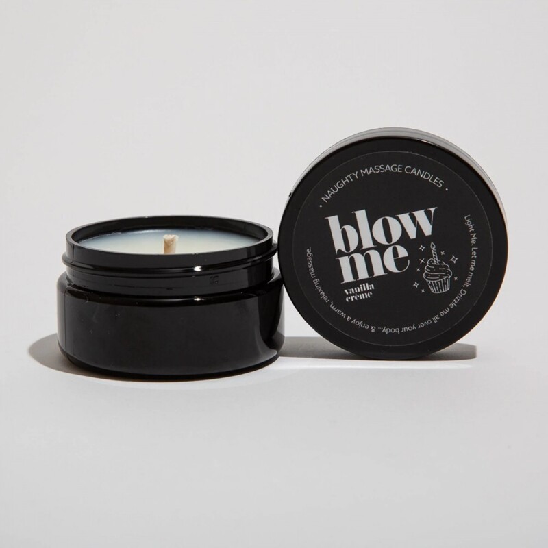 Массажная свечка мини с ароматом ванильного крема Blow me 50g Массажная свечка мини с ароматом ванильного крема Blow me 50g