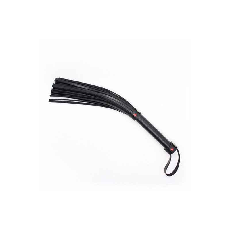 Флоггер с красным сердцем DS Fetish Flogger black with red heart