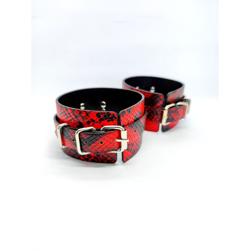 Система фиксации DS Fetish Ankle and hand cuff black/red