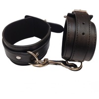 Наручники DS Fetish шкірозамінник, чорні Наручники DS Fetish шкірозамінник, чорні