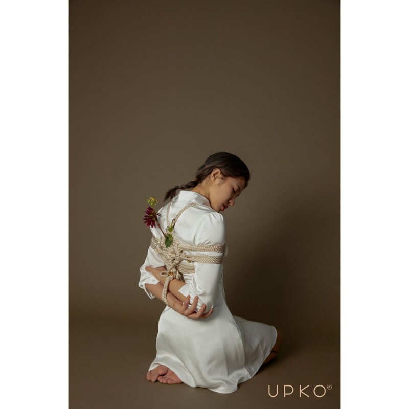 Веревка для бондажа премиальная UPKO Restraint Bondage Vope красная, 10 м