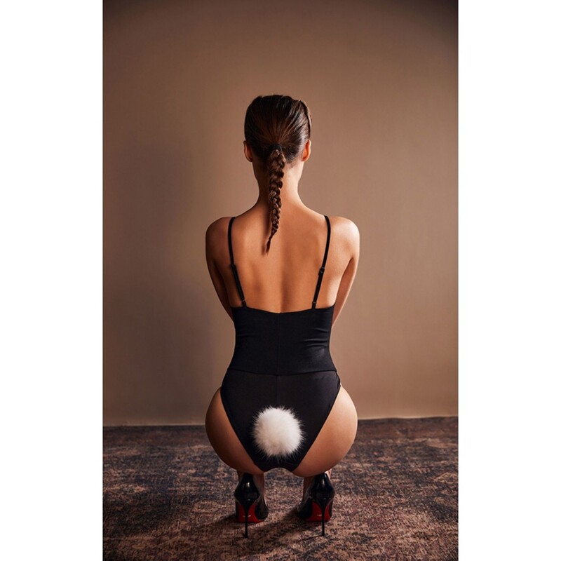 Анальная пробка в виде хвоста кролика Upko Rabbit Fur Bunny Tail Small Butt Plug из кроличьего меха