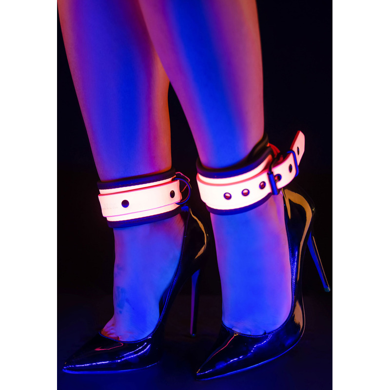 Поножи светящиеся в темноте Taboom Ankle Cuffs, розовые
