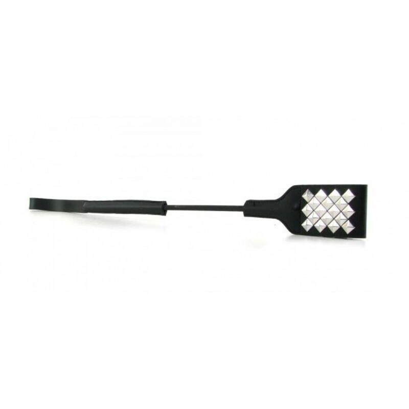 Стек із заклепками двосторонній Sex & Mischief Studded Square Crop 57.2 см Стек із заклепками двосторонній Sex & Mischief Studded Square Crop 57.2 см