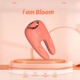 Стимулятор для клитора Chisa Kissen Bloom с вибрацией и всасыванием, оранжевый