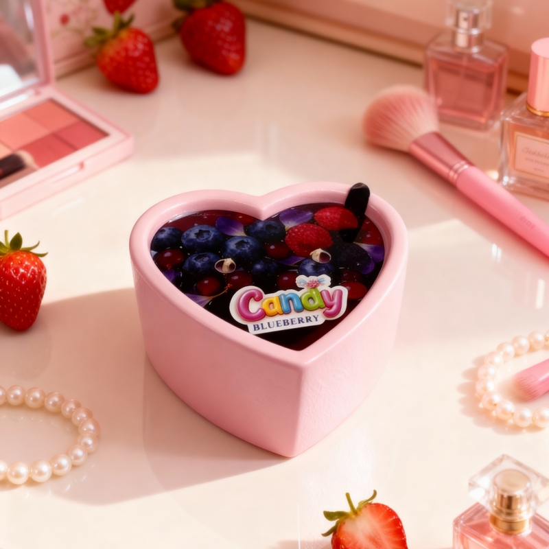 Массажная свеча с ароматом черники Candy Blueberry в форме сердца, 70 мл