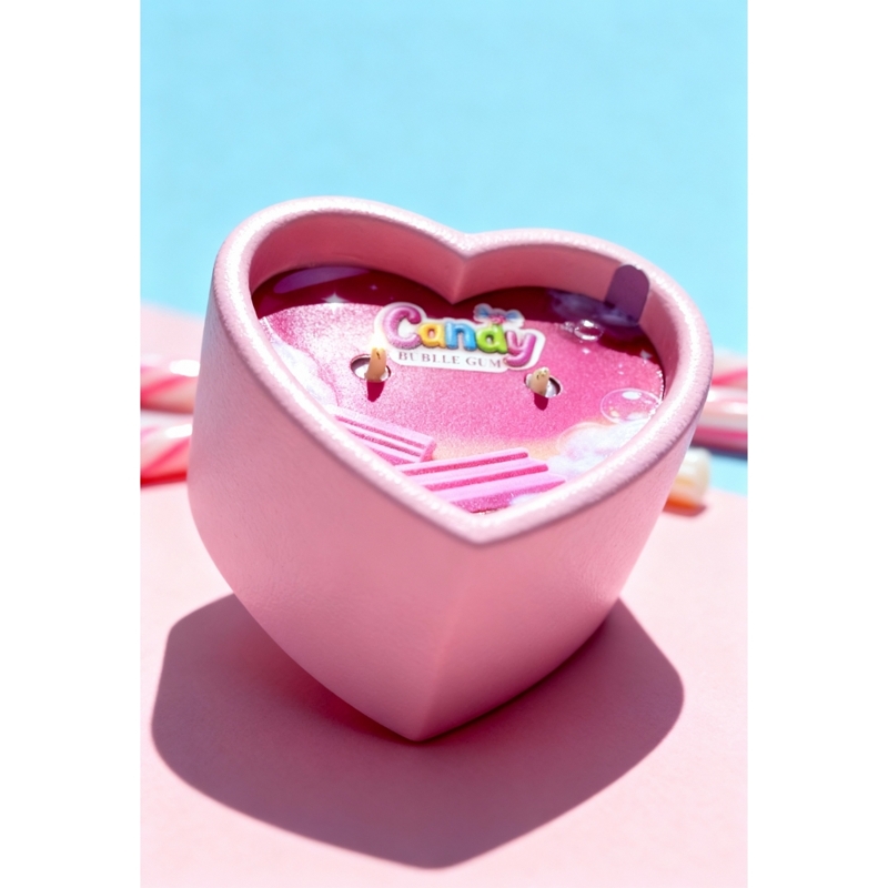 Массажная свеча с ароматом жвачки Candy Bubble Gum в форме сердца, 70 мл