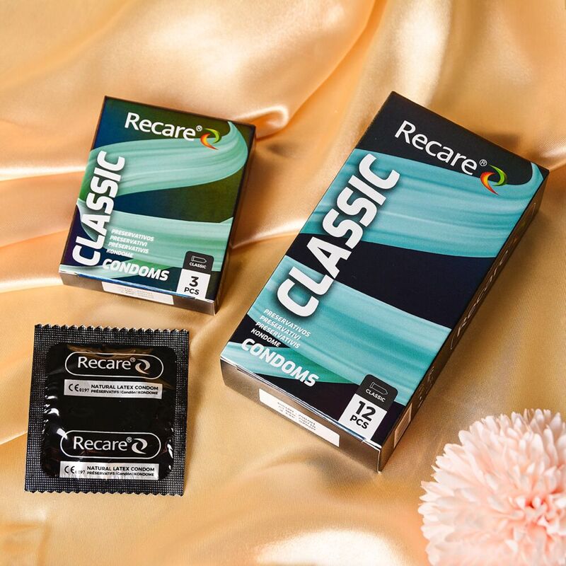 Презервативы Holographic Recare Classic Condoms 12 шт, классические