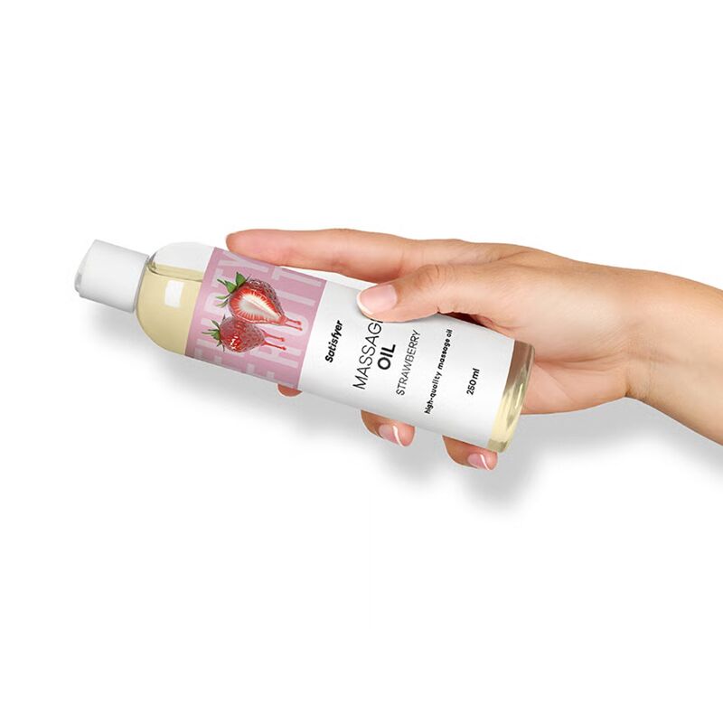 Распродажа!!! Массажное масло Satisfyer Massage Oil Strawberry 250 мл (срок 30.04.2027) Распродажа!!! Массажное масло Satisfyer Massage Oil Strawberry 250 мл (срок 30.04.2027)