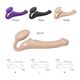 Безремневой страпон с вибрацией Strap-On-Me Vibrating Flesh M, диаметр 3,3см, пульт ДУ, регулируемый