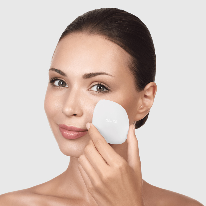Щетка для лица GESKE Facial Brush 4в1 white