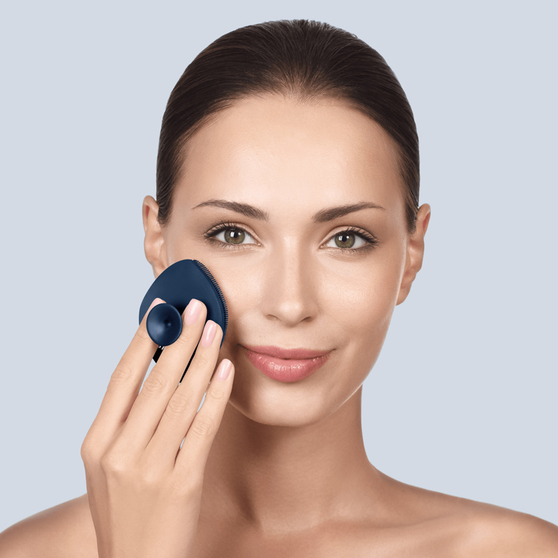 Щітка для обличчя GESKE Facial Brush 4в1 з тримачем midnight Щітка для обличчя GESKE Facial Brush 4в1 з тримачем midnight