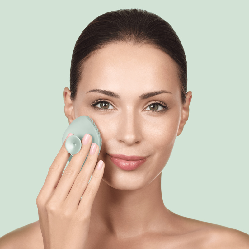Щітка для обличчя GESKE Facial Brush 4в1 з утримувачем green Щітка для обличчя GESKE Facial Brush 4в1 з утримувачем green