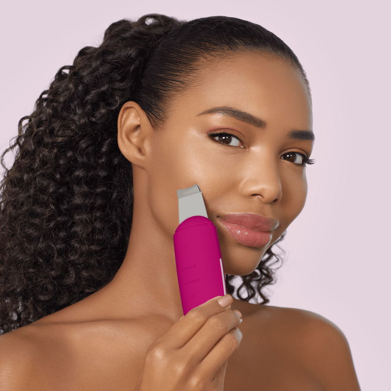 Микротоковый скрабер для кожи и устранения черных точек GESKE MicroCurrent Skin Scrubber&Blackhead Remover 9в1 magenta