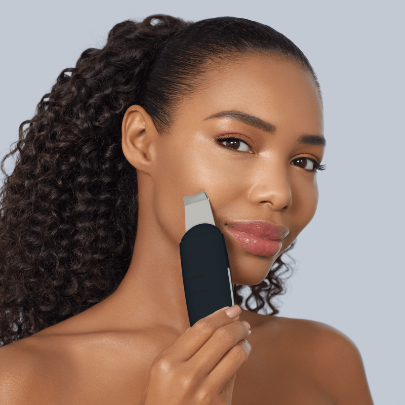 Микротоковый скрабер для кожи и устранения черных точек GESKE MicroCurrent Skin Scrubber&Blackhead Remover 9в1 black