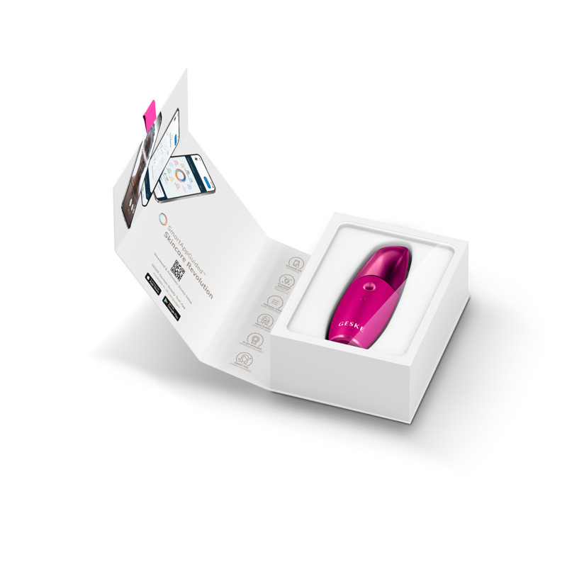 Увлажнитель для кожи лица GESKE Facial Hydration Refresher 4 in 1 magenta