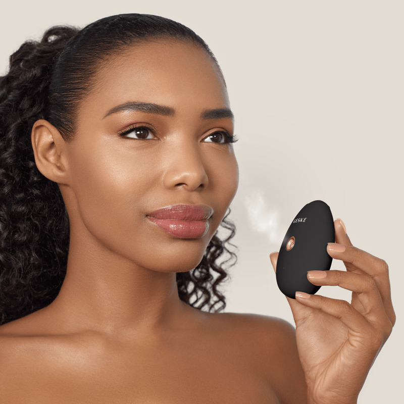 Электронный освежитель для увлажнения лица GESKE Facial Hydration Refresher 4в1 gray