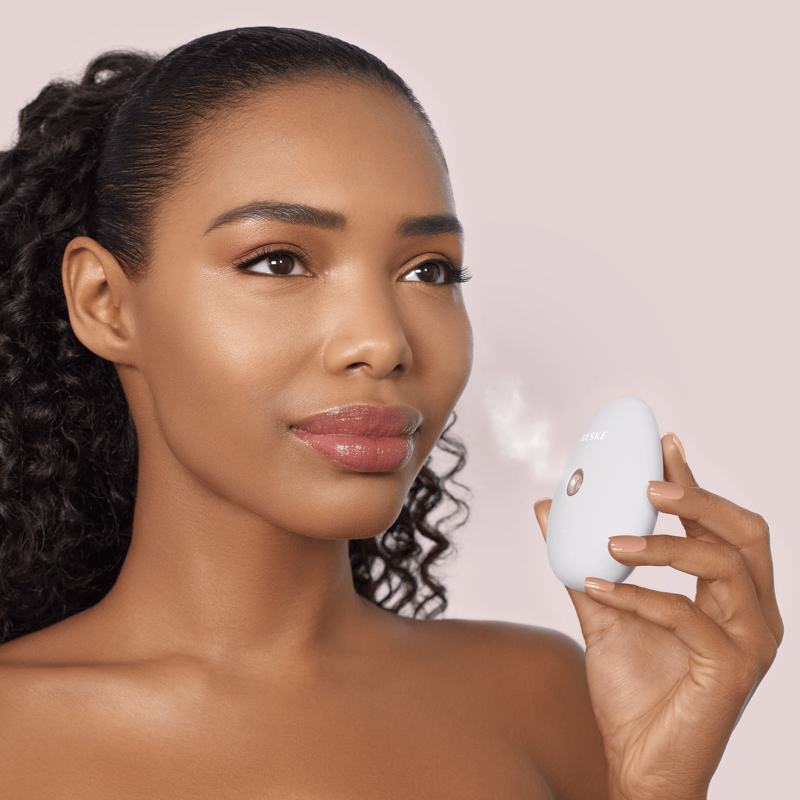 Электронный освежитель для увлажнения лица GESKE Facial Hydration Refresher 4в1 starlight