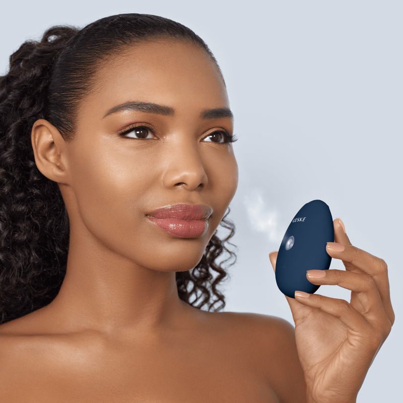 Электронный освежитель для увлажнения лица GESKE Facial Hydration Refresher 4в1 midnight