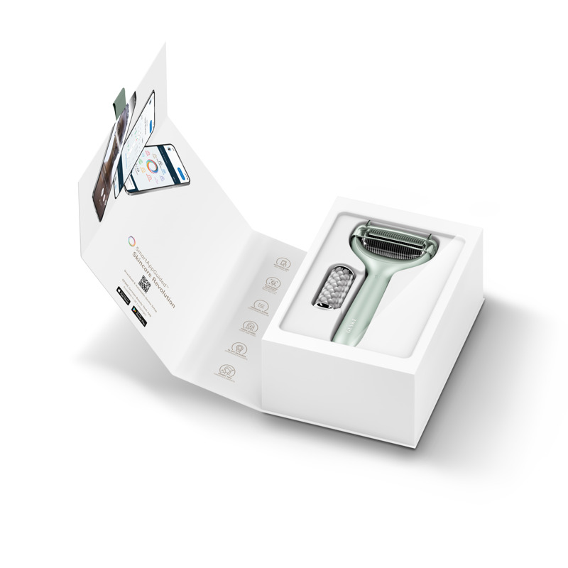 Электронный роллер для лица и тела с микроиглами GESKE MicroNeedle Face&Body Roller 8в1 green