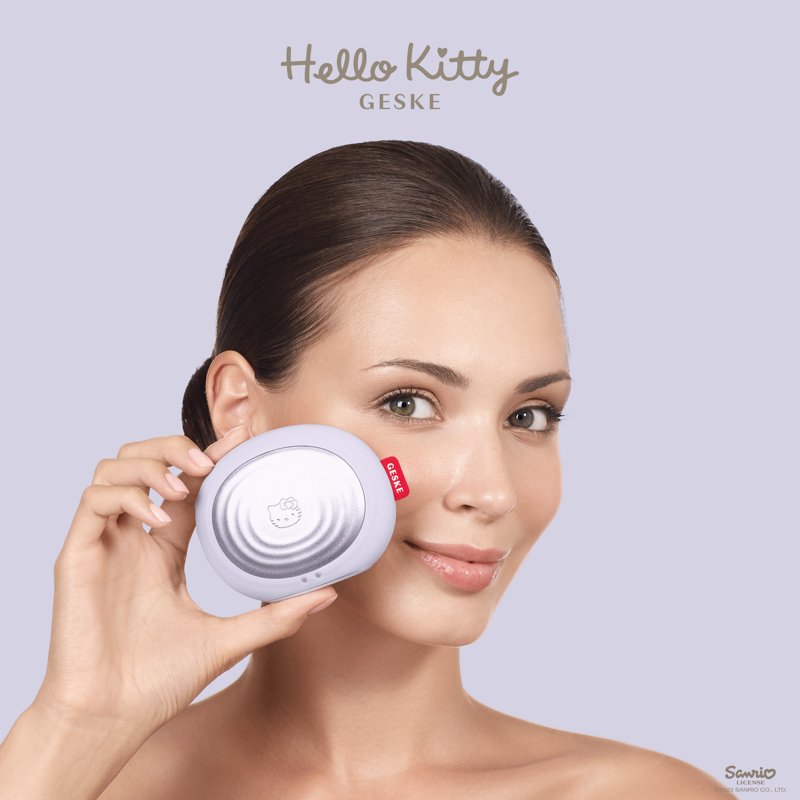 Электронная звуковая термо щетка для лица GESKE Sonic Thermo Facial Brush 5 в 1 by Hello Kitty фиолетовый