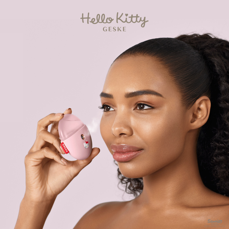 Электронный освежитель для увлажнения лица GESKE Facial Hydration Refresher 4в1 by Hello Kitty purple